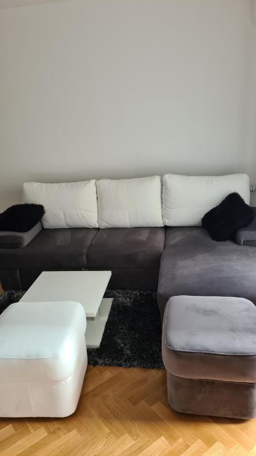 Apartmani Marcetic Slavonski Brod Eksteriør billede