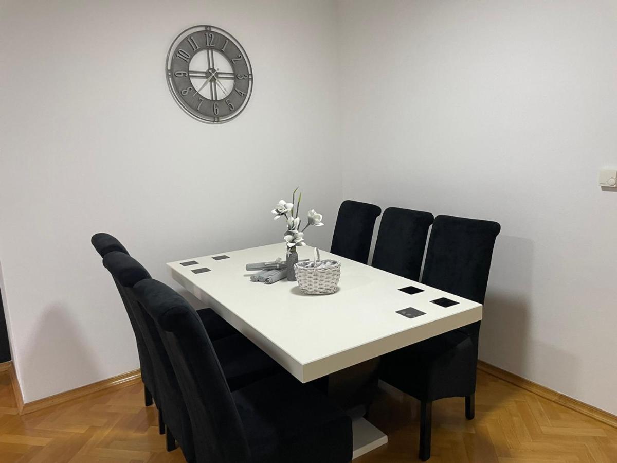 Apartmani Marcetic Slavonski Brod Eksteriør billede